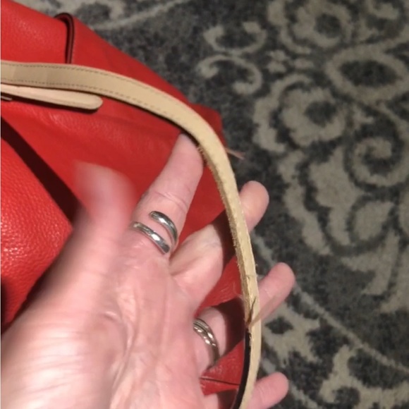 Michael Kors tote and wallet - Picture 10 of 10